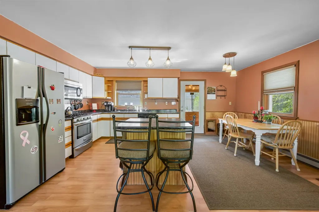 36 Vicki's Way Milford ME 04461