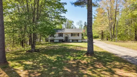 36 Vicki's Way Milford ME 04461