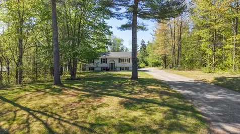 36 Vicki's Way Milford ME 04461