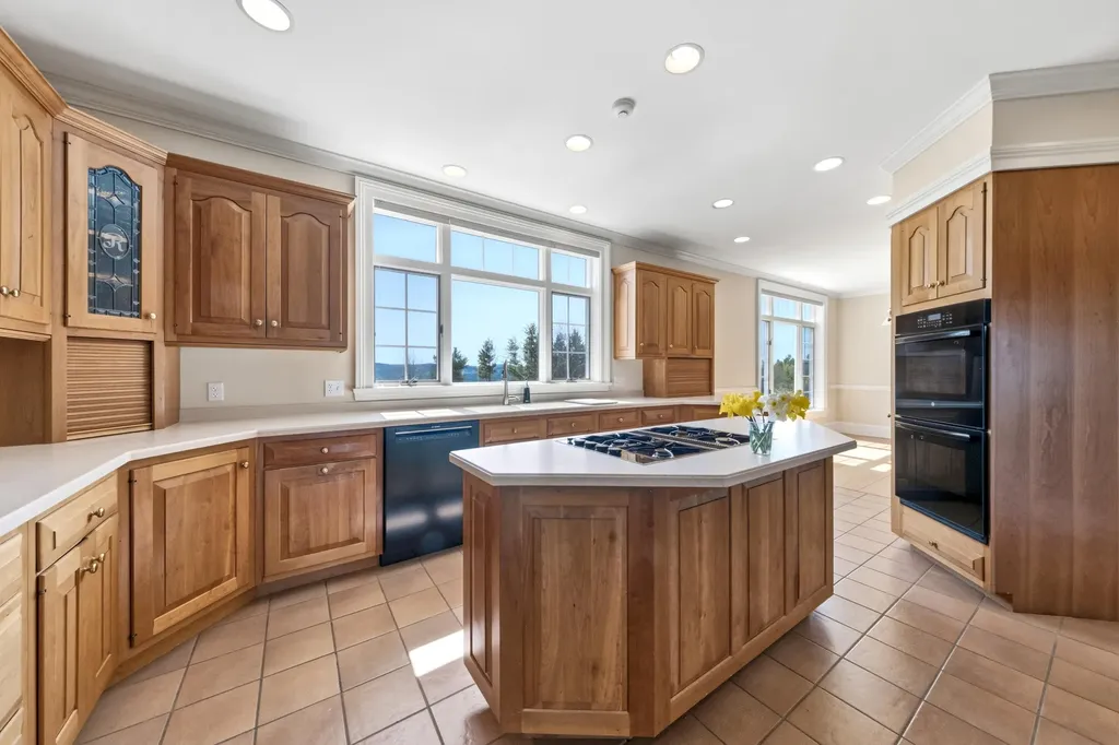 297 Appleton Ridge Road Searsmont ME 04973