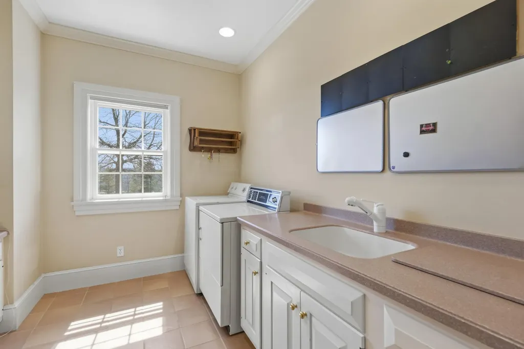 297 Appleton Ridge Road Searsmont ME 04973