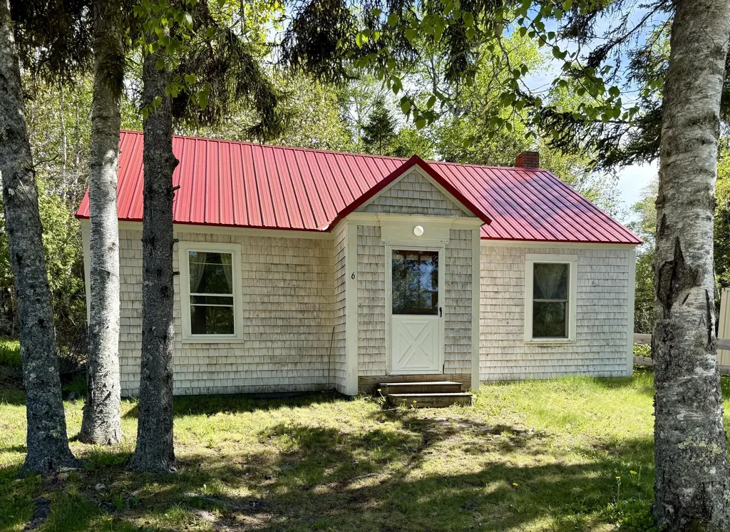 6 Meyer Street Eastport ME 04631