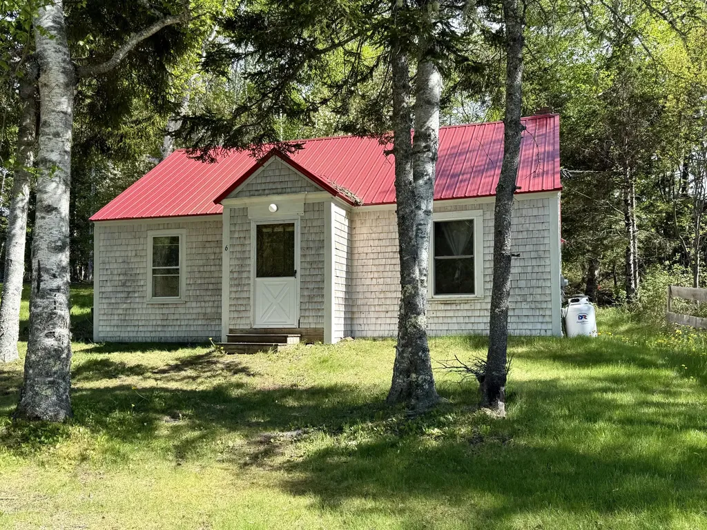 6 Meyer Street Eastport ME 04631