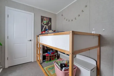 10 Primrose Lane Brunswick ME 04011