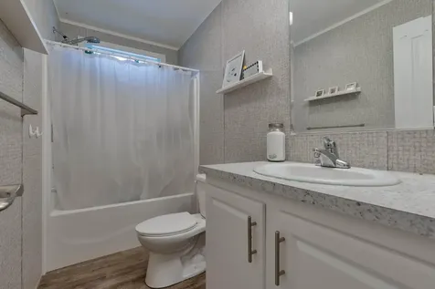 10 Primrose Lane Brunswick ME 04011