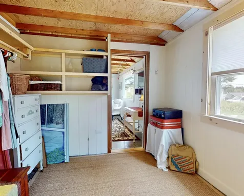 63 York Road Vinalhaven ME 04863