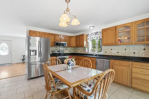 5 Yorke Ridge Way York ME 03909