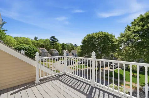 5 Yorke Ridge Way York ME 03909