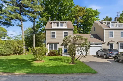 5 Yorke Ridge Way York ME 03909