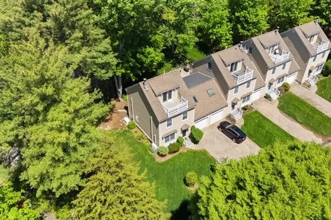 5 Yorke Ridge Way York ME 03909