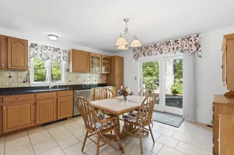 5 Yorke Ridge Way York ME 03909