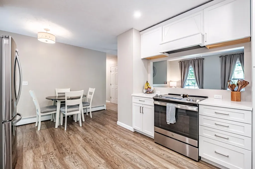 37 Dakota Drive Windham ME 04062