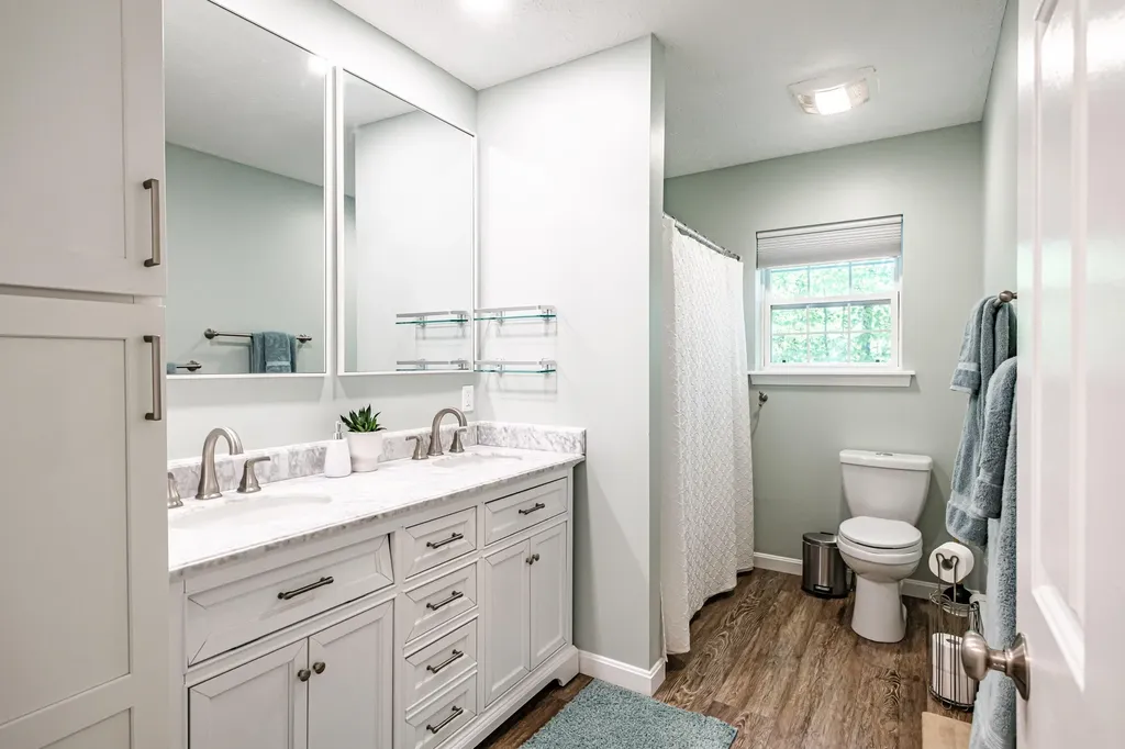 37 Dakota Drive Windham ME 04062