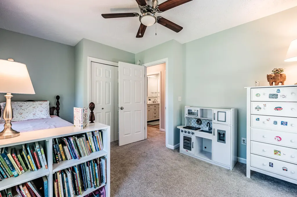 37 Dakota Drive Windham ME 04062