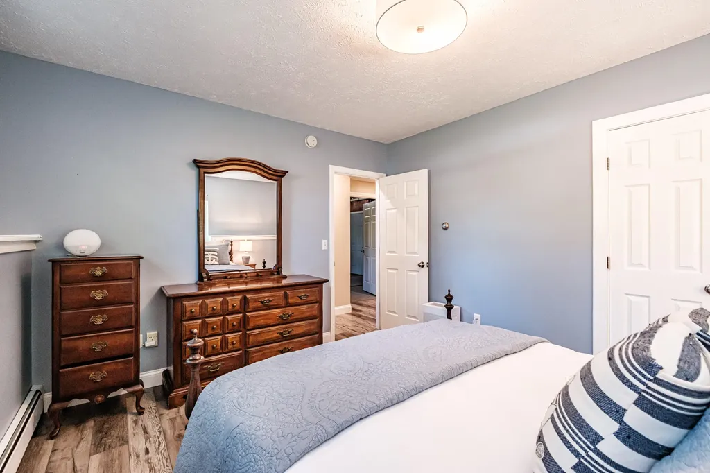 37 Dakota Drive Windham ME 04062