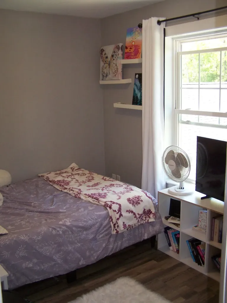 13 Champagne Lane Lisbon ME 04250