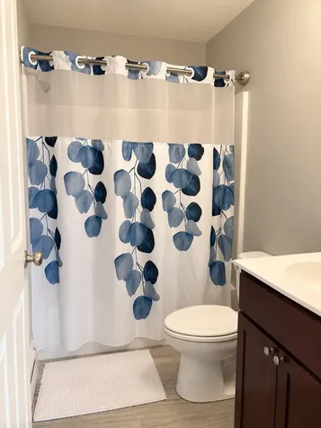 13 Champagne Lane Lisbon ME 04250
