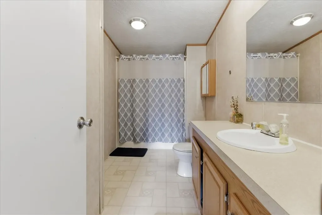 271 Old Alfred Road Kennebunkport ME 04046