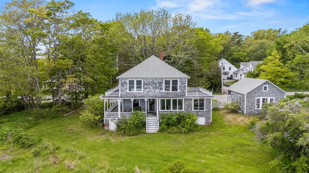 34 Langsford Road Kennebunkport ME 04046