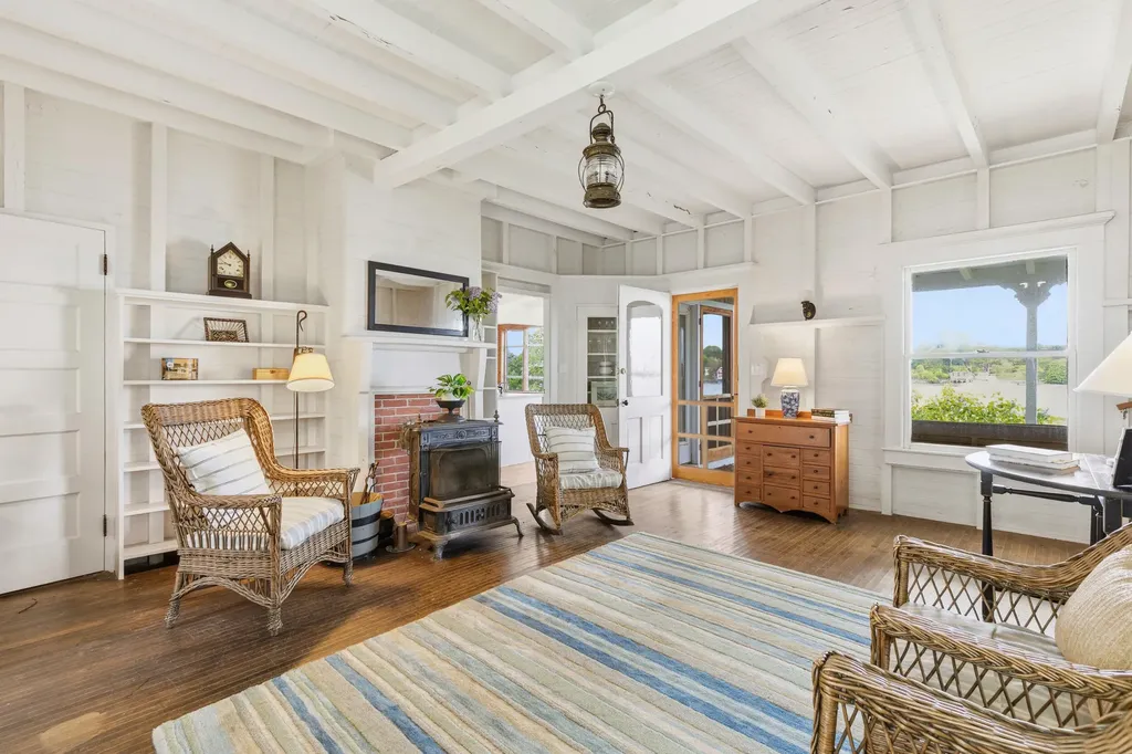 34 Langsford Road Kennebunkport ME 04046