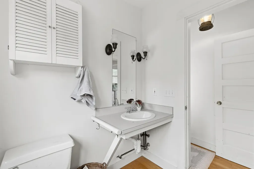 34 Langsford Road Kennebunkport ME 04046