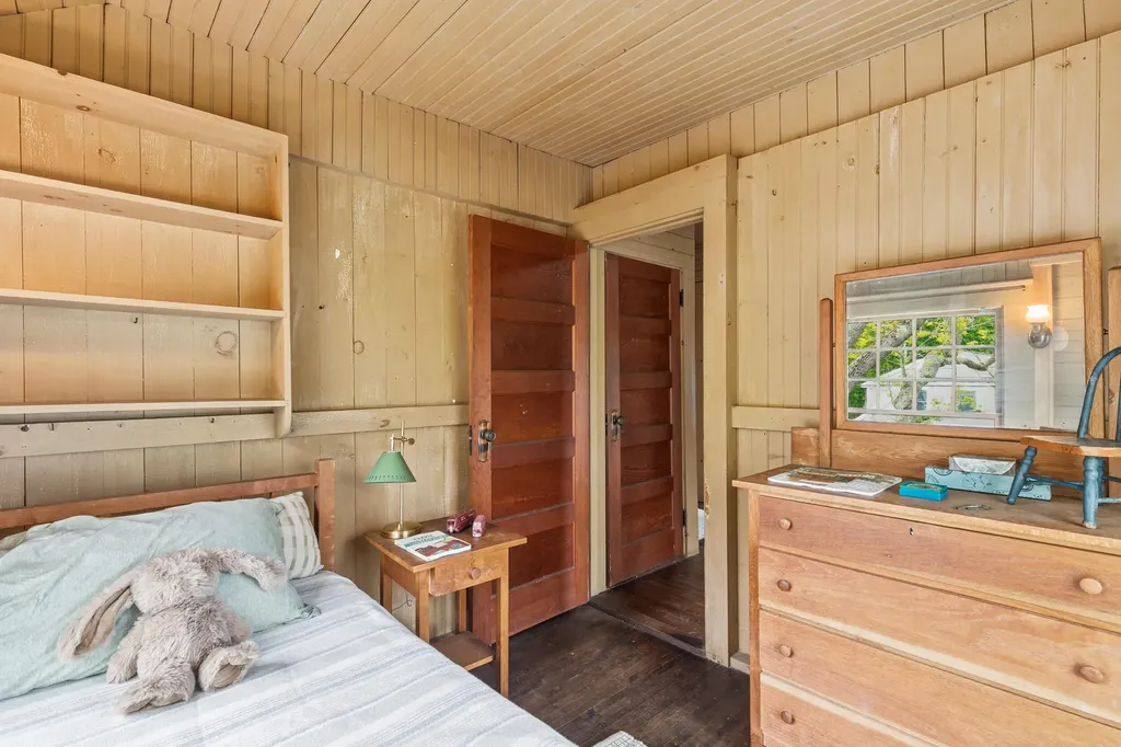 34 Langsford Road Kennebunkport ME 04046