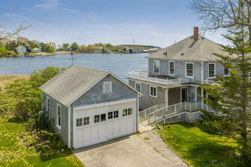 34 Langsford Road Kennebunkport ME 04046