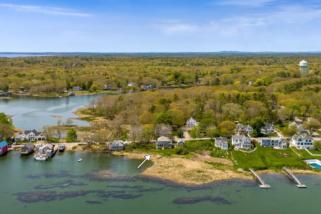 34 Langsford Road Kennebunkport ME 04046