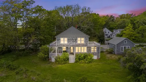 34 Langsford Road Kennebunkport ME 04046