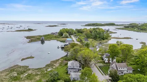 34 Langsford Road Kennebunkport ME 04046