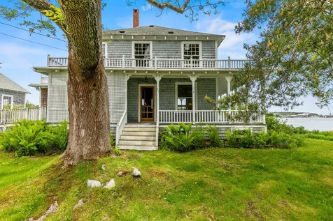 34 Langsford Road Kennebunkport ME 04046
