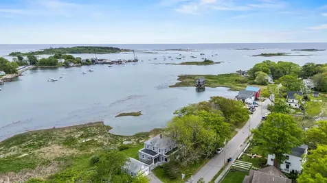 34 Langsford Road Kennebunkport ME 04046