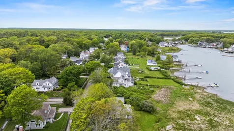 34 Langsford Road Kennebunkport ME 04046