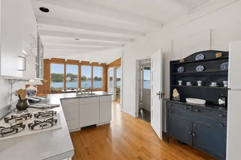 34 Langsford Road Kennebunkport ME 04046