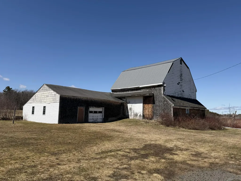 1917 State Road Castle Hill ME 04757