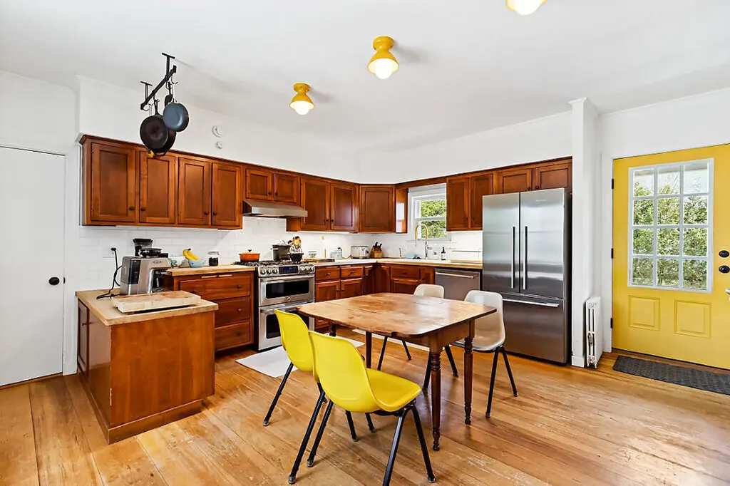 31 Winter Street Waterville ME 04901