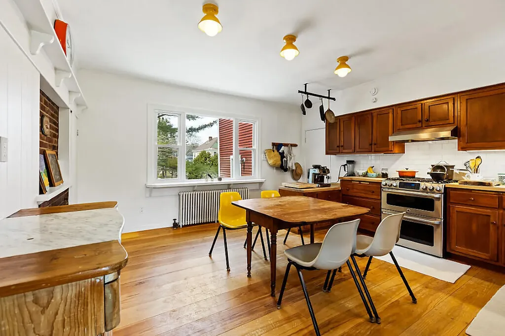 31 Winter Street Waterville ME 04901