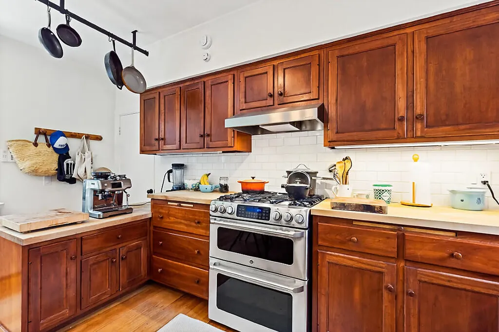 31 Winter Street Waterville ME 04901