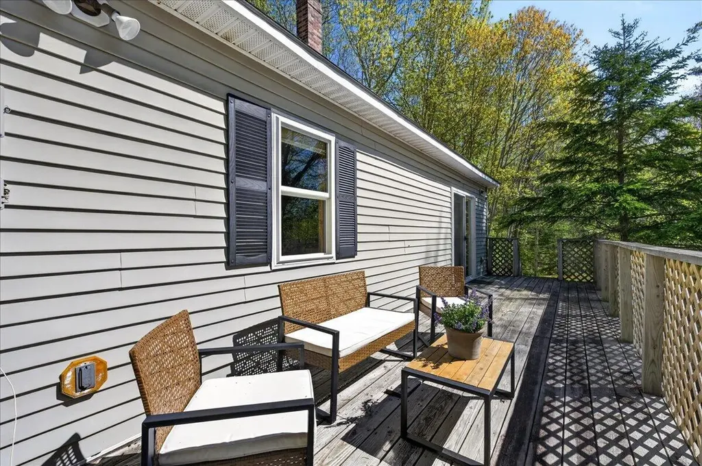 571 Crooked Road Bar Harbor ME 04609