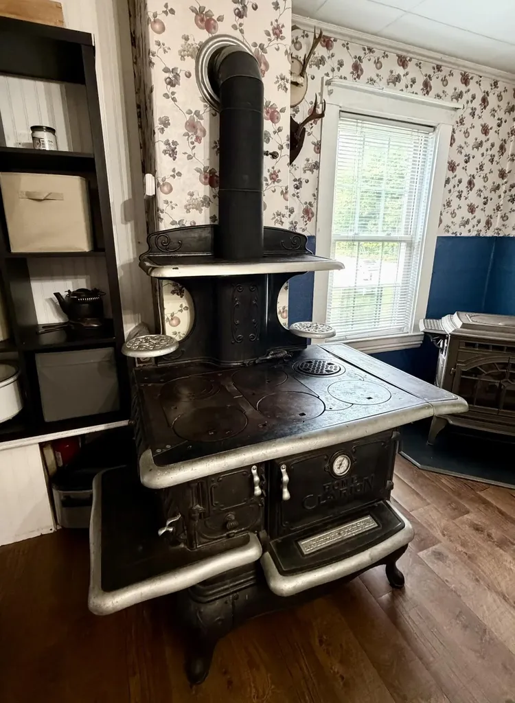 411 E Jay Road Jay ME 04239