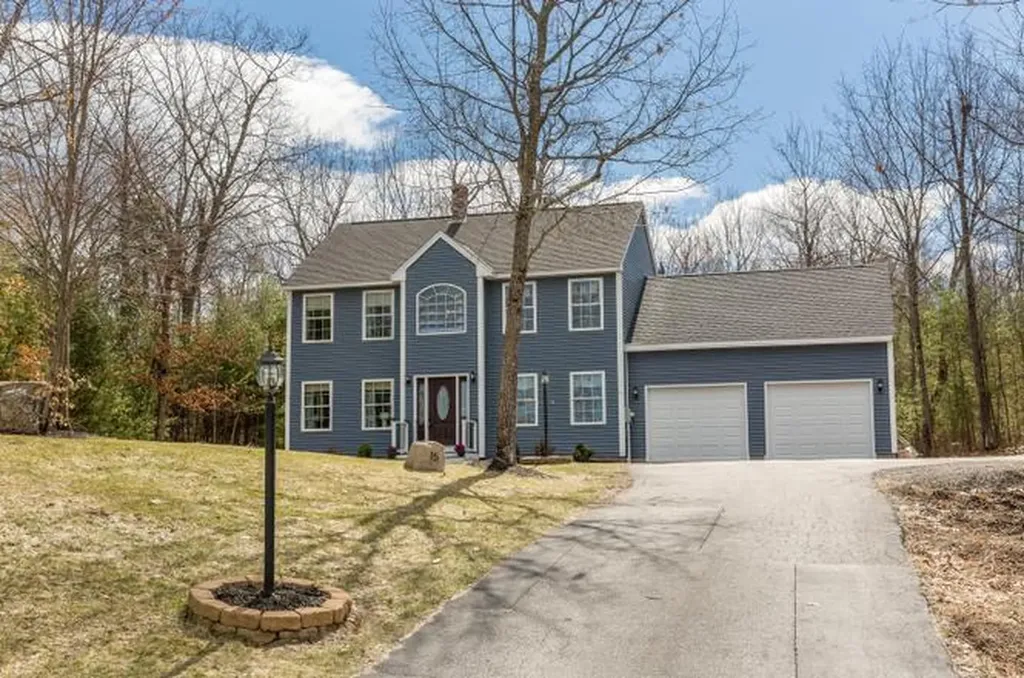 15 Danylle Drive Limington ME 04049