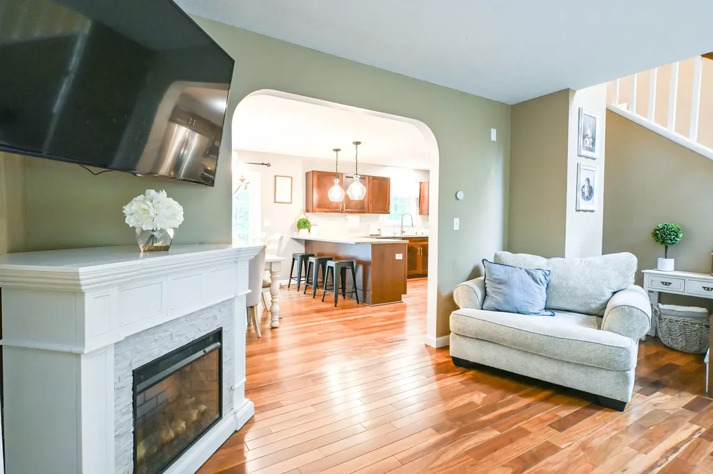 15 Danylle Drive Limington ME 04049