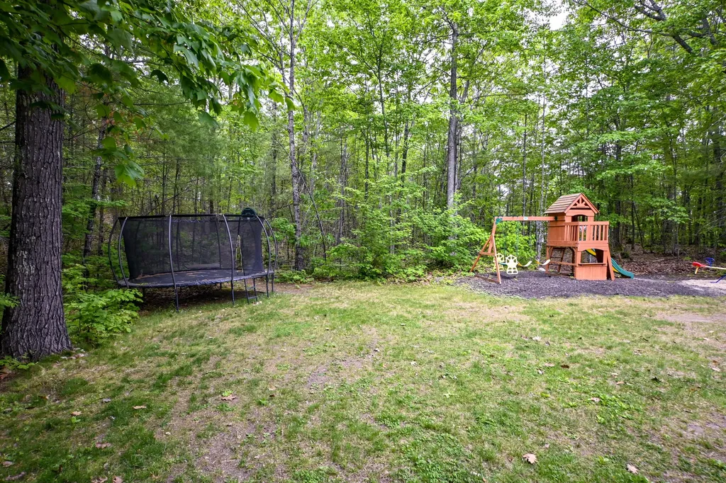 15 Danylle Drive Limington ME 04049