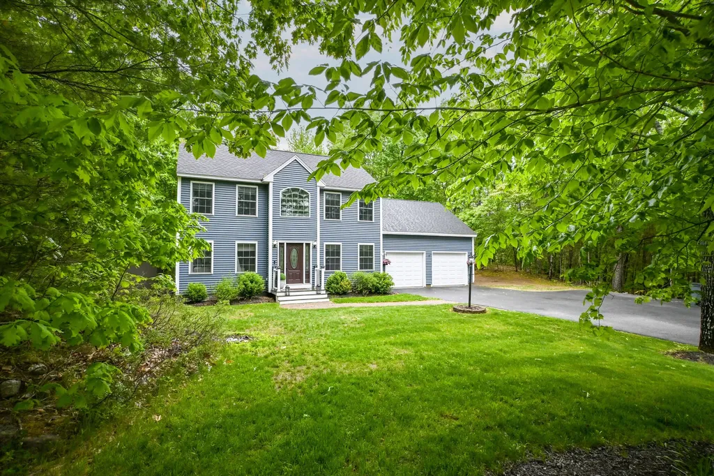 15 Danylle Drive Limington ME 04049