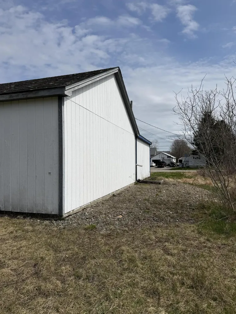 15 West Street Machias ME 04654