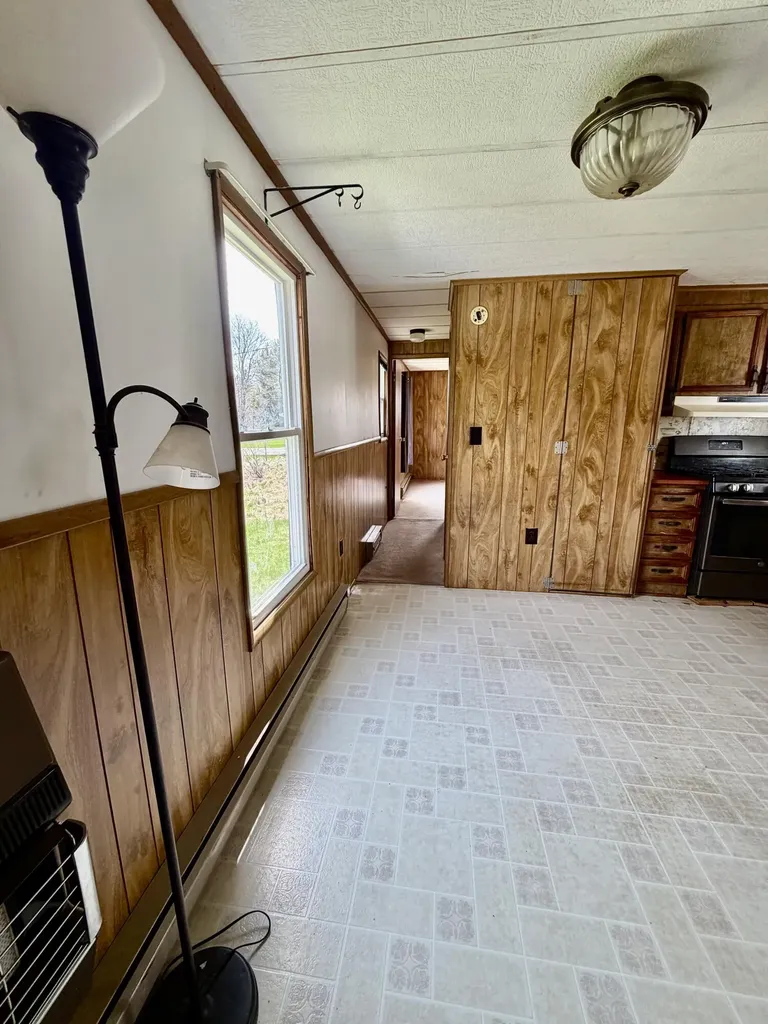 15 West Street Machias ME 04654