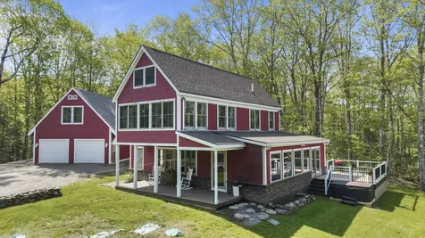 18 Duck Cove Lane Gardiner ME 04345