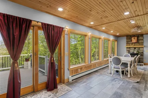 18 Duck Cove Lane Gardiner ME 04345