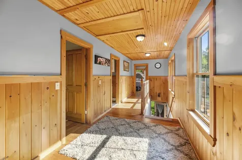 18 Duck Cove Lane Gardiner ME 04345