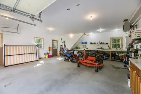 18 Duck Cove Lane Gardiner ME 04345